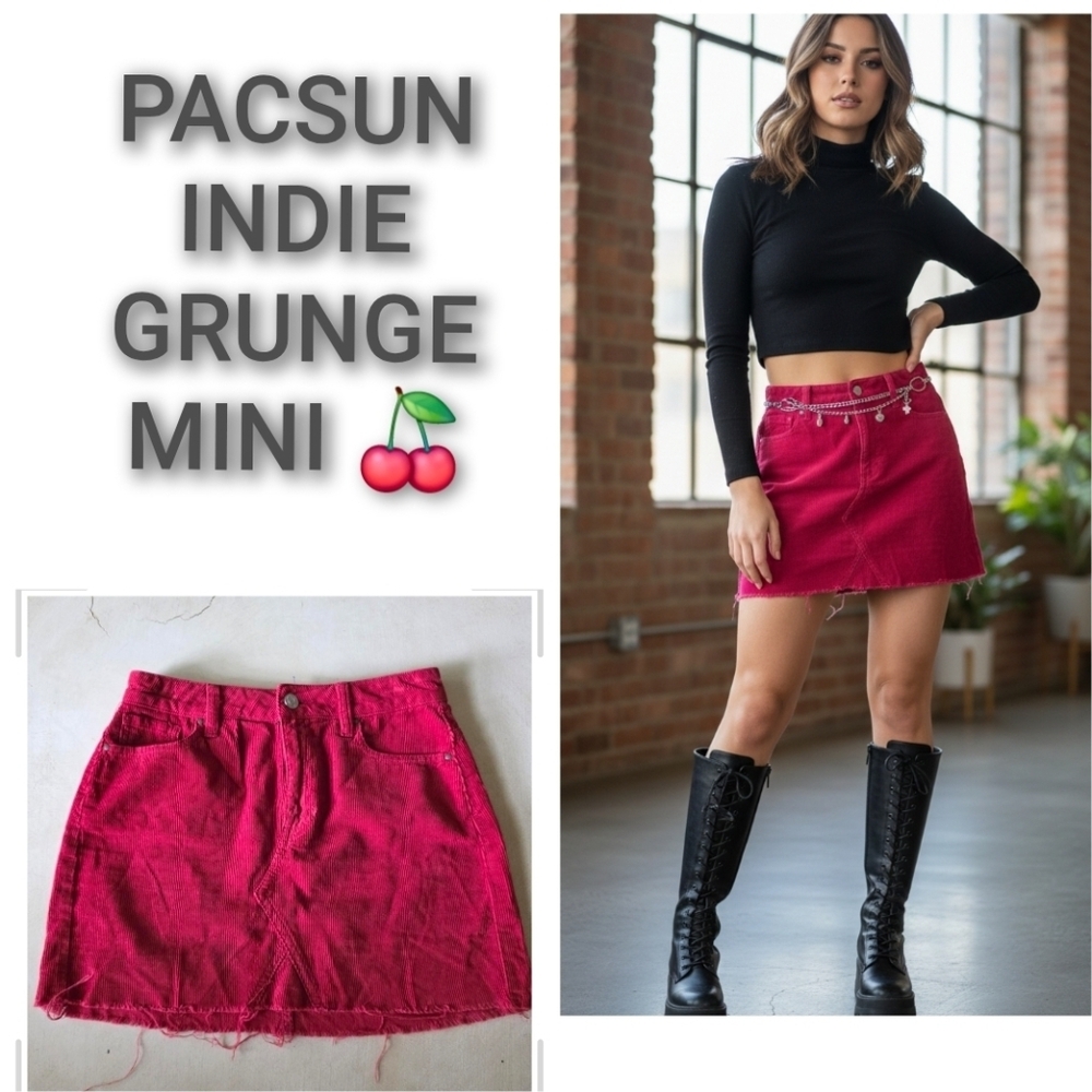 PAC SUN Magenta Corduroy Mini Skirt. Size XS 24 . Perfect Condition.